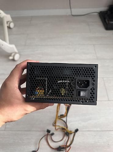 блоки питания lc power: Блок питания, Б/у, Cooler Master, 650 Вт, 80 Plus, 650 Вт — 3