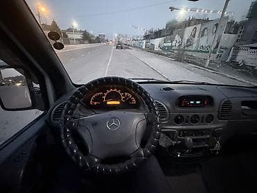 мерс мотор 2 2: Mercedes-Benz Спринтер: 2004 г., 2.2 л, Механика, Дизель, Фургон — 9