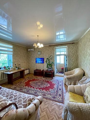 мини гараж: 3 комнаты, 67 м², Пишпек Сталинка, 2 этаж, Косметический ремонт — 3