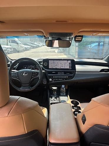 Lexus ES: 2022 г., Вариатор, Гибрид, Седан — 5