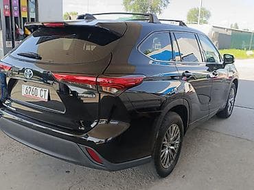 Toyota Highlander: 2021 г., 2.5 л, Автомат, Гибрид, Кроссовер