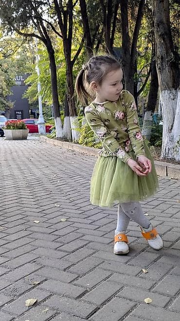 Жаш кыздардын көйнөктөрү: Балдар көйнөгү — 4