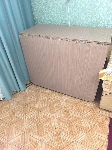 Столы для зала: Складной стол‑книжка, отделка под светлое дерево. - Компактный — 2