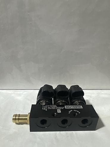 авто инжектор: Рампа форсунок Digitronic (4 цилиндра) для ГБО - Электромагнитная — 1