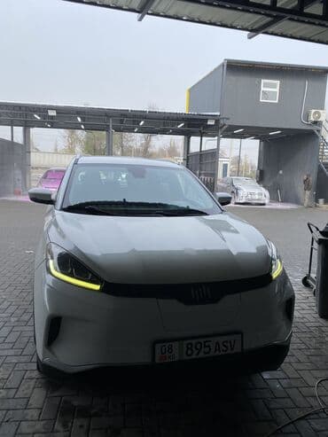 Weltmeister EX5, 2020 г., 150000 км, Задний, В наличии