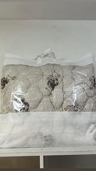 одеяло покрывало: Одеяло, Китай, Новый, Синтепон, Все сезоны — 7