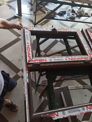 Кургаткычтар: Пластиковые окна из 3_ёх, 4_ёх и 5_ти ПВХ профиля. Цвета: Белый — 8