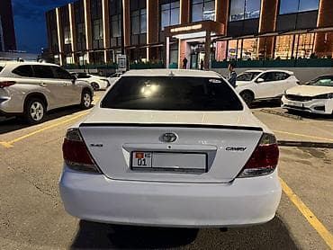 горит срочно: Toyota Camry: 2005 г., 2.4 л, Автомат, Бензин, Седан — 3