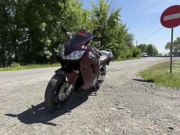 cruiser 80: Продаю Honda CBR 600 f4i 2003 года Объем 600 Состояние отличное — 2