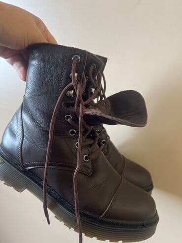 обувь для дома: Кожаные качественные сапоги — 4