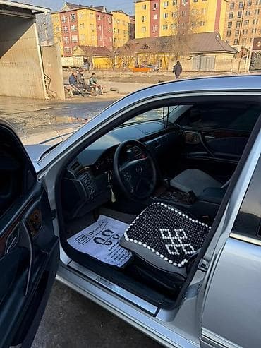 lexus gx 330: Mercedes-Benz E-Class: 2002 г., 3.2 л, Автомат, Бензин, Седан — 3