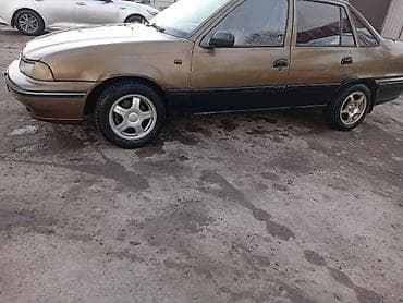 mitsubishi lancer 2008: Daewoo Nexia: 2004 г., 1.5 л, Механика, Бензин, Седан — 3