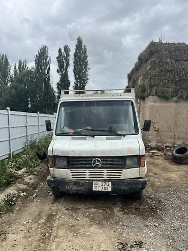 Унаа сатуу: Mercedes-Benz : 1998 г., 2.9 л, Кол менен иштөөчү, Дизель, Бус — 2