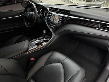 2017: Toyota Camry: 2017 г., Вариатор, Гибрид, Седан — 7
