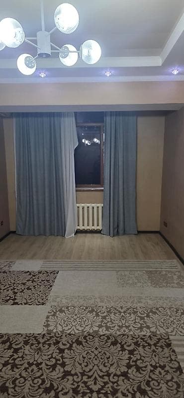 Сдается 3-комнатная квартира в 7-м микрорайоне Площадь — 104 м² Этаж — 8