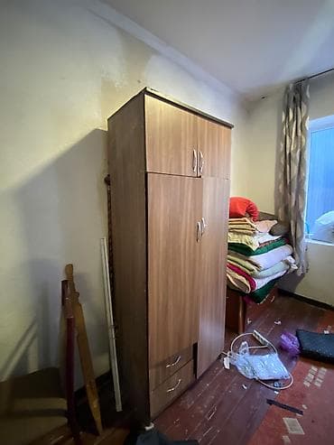 шкафы для вещи: Двухстворчатый шкаф-купе для одежды из ЛДСП под дуб. Особенности и — 6