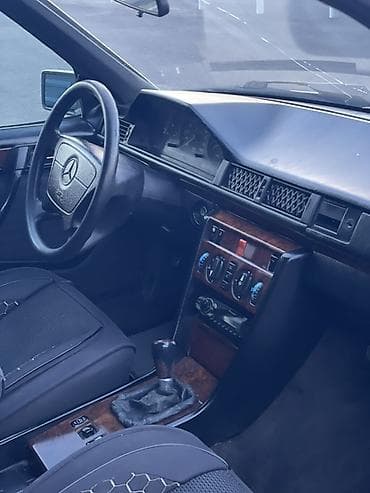 дворники на бмв: Mercedes-Benz W124: 1993 г., 2.2 л, Механика, Бензин, Седан — 5