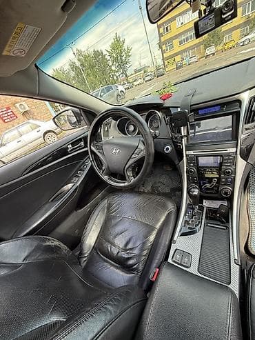 k5 2019: Hyundai Sonata: 2010 г., Автомат, Бензин, Седан — 6