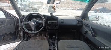 диван на спринтер: Volkswagen Passat: 1992 г., 1.8 л, Механика, Бензин, Универсал — 8