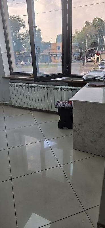 аренда шоурум: Аренда офисного помещения - Светлый офис с панорамными окнами и — 1