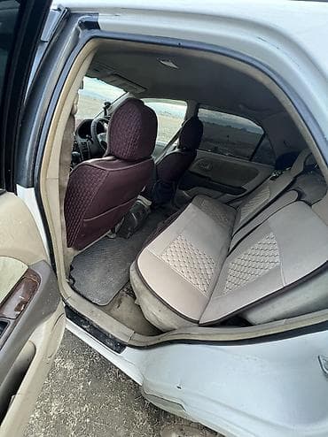 camry 2010: Toyota Harrier: 1998 г. — 7