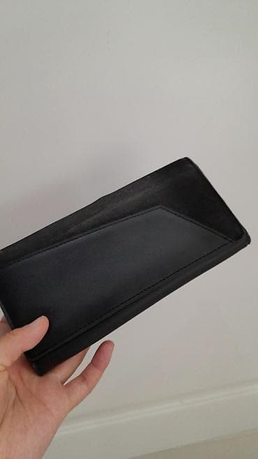 карманные: ПРОДАЮ Женский кошелек-клатч — 1