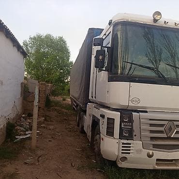автовоз рено: Тягач, Renault, 2002 г., Шторный — 4