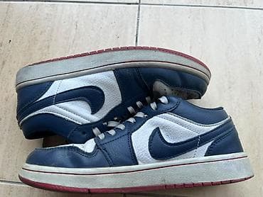 кроссовки от найк: 37-38 Кроссовки Nike низкие (low-cut) с классическим дизайном. - — 1