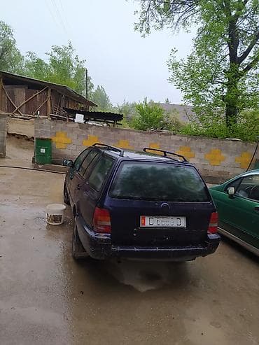рага на авто: Volkswagen Golf Variant: 1994 г., Кол менен иштөөчү, Бензин, Универсал — 2