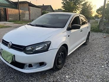 Транспорт: Volkswagen Polo: 2013 г., 1.6 л, Механика, Бензин, Седан — 3