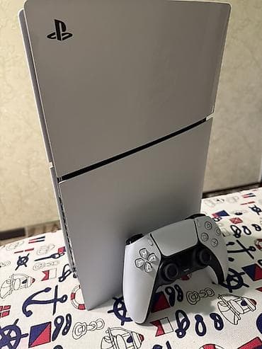 cd disk: PlayStation 5 slim (версия с дисководом) + 2 беспроводных контроллера — 2