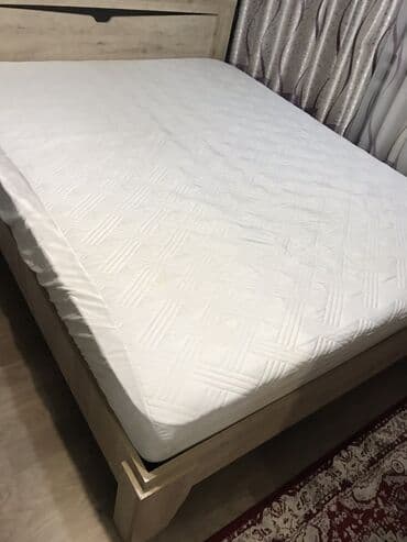 матрас для: Двуспальная кровать, Б/у, С матрасом, длина - 200 см — 4