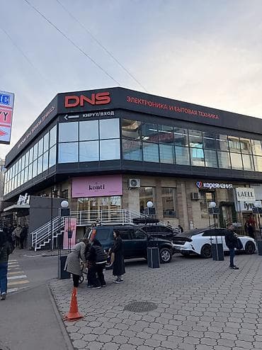 бир: Дүкөн, Өзүнчө турган дүкөн, 45 м² Иштеп жаткан, Жабдууларсыз, Ремонту менен, Тилке, 1-сызык, Кирүү өзүнчө — 2