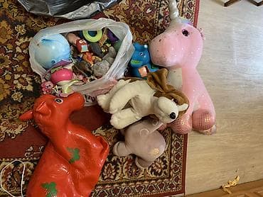 олени: Большой набор детских игрушек Состав: - Крупные мягкие игрушки — 2