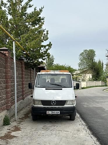 панел авто: Эвакуатор, Mercedes-Benz, Прямая — 2