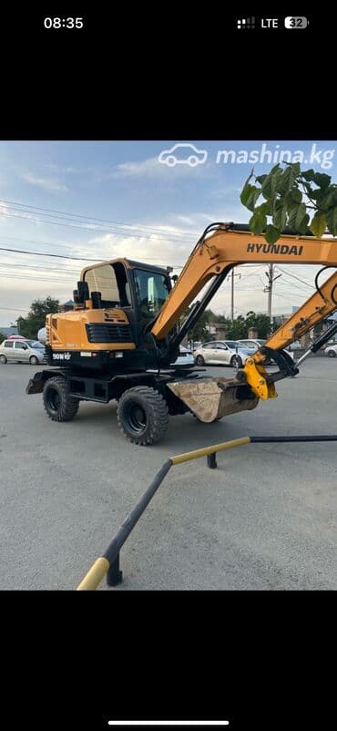 штампованные диски r16 5x114.3: Экскаватор, Hyundai, 2018 г., Колесный — 1