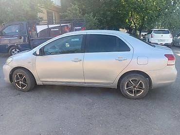 Toyota: Toyota Yaris: 2008 г., 1.5 л, Автомат, Бензин, Седан — 2
