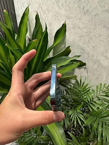 айфон 3g: IPhone 12 Pro, Pacific Blue — 4