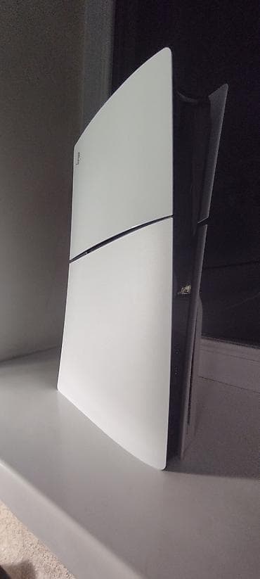 blu: Игровая консоль Sony PlayStation 5 (версия с дисководом) — 1