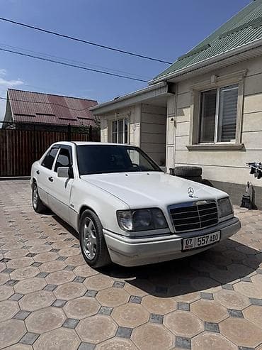 lexus e350: Mercedes-Benz W124: 1994 г., Автомат, Газ, Седан — 1