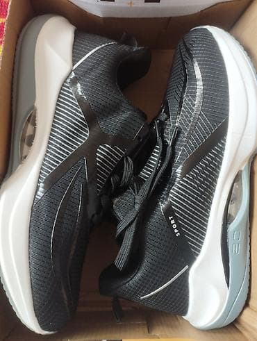 t: Кроссовки спортивные, черные - Верх: текстиль с рельефным плетением и — 2