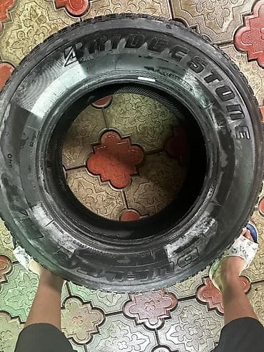 Шины 265 / 65 / R 17, Всесезонная, Б/у, Пара, Внедорожные (АТ/МТ), Япония, Bridgestone — 3