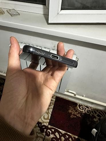 a7 iii: Samsung Galaxy S23, Б/у, 256 ГБ, цвет - Черный, 1 SIM, eSIM — 3