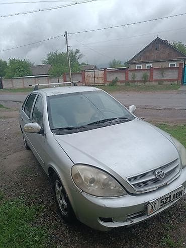 e60 m5: Toyota Carina: 2010 г., Седан — 3