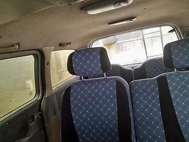 муси биси: Hyundai H-1: 2000 г., 2.5 л, Механика, Дизель, Минивэн — 9