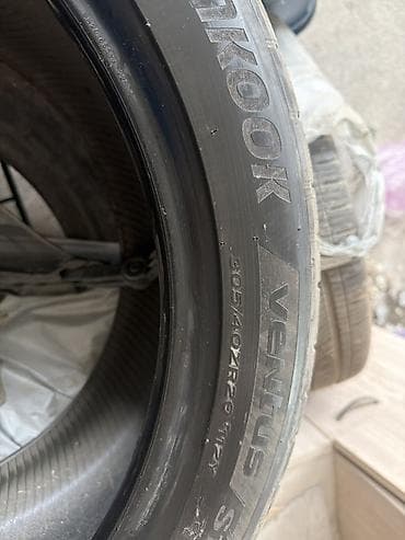 Шины 305 / 40 / R 20, Лето, Легковые, Hankook