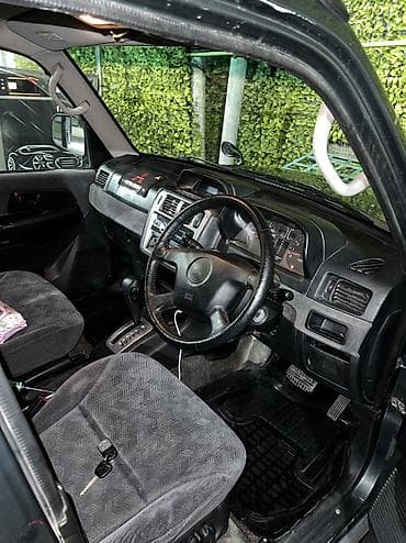 Продажа авто: Mitsubishi Pajero iO: 2002 г., 2 л, Автомат, Бензин, Универсал — 4