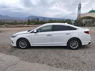 Hyundai Sonata: 2021 г., 2 л, Автомат, Газ, Седан — 7