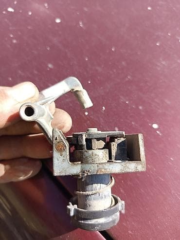 форсунка омывателя фар: Форсунка Audi — 4