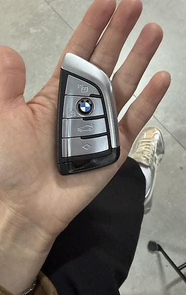 От x5 g05 2021 Смарт‑ключ BMW (брелок дистанционного управления) -